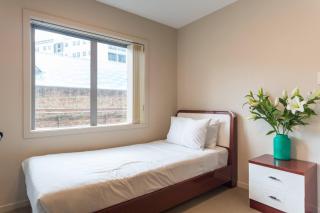 2BR with Parking - Perfect City Stay - 4