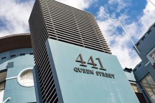 2BR with Parking - Perfect City Stay - 1