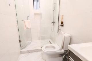 2 Bedroom Sabolak Suite Oak - 1