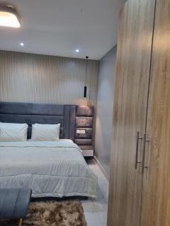 1 Bedroom Apt Sabolak Suite Haven - 8