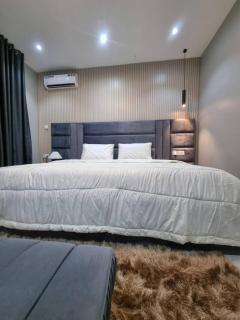 1 Bedroom Apt Sabolak Suite Haven - 1
