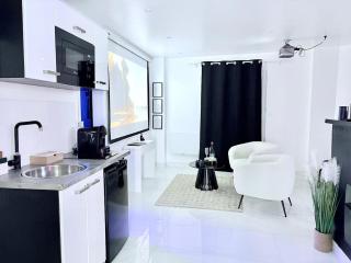 Dalikyda La Tentation Jacuzzi Cinéma élégant - Le Havre - 3