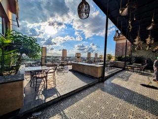 Gold Crest Grand Mall DHA phase 4 One Bedroom Suite - 8