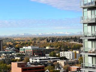 2Bed DT-Mountain & Skyline Views- Colours 1st-BMO - 2