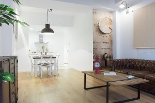 Bright Industrial Loft Barcelona Center - 0
