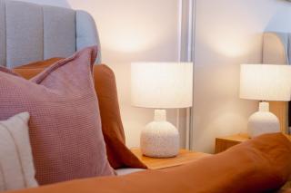 Jack's Top Floor Sunset Haven, Steps to Central #9 - 7