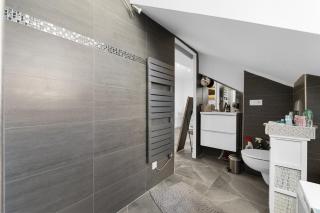 Spacieux 1 chambre avec baignoire balnéo - 3
