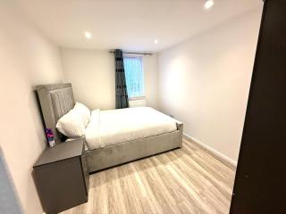 Spacious 5 Bedrooms in Excel Big Ben and Westfield - 7