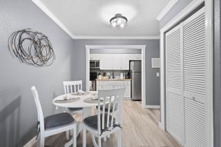 Anchor house 1 Bath/Bed condo, less than 10 min from Siesta Beach - 4