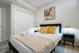 NEW! 2BR Private Suite SE Calgary - FREE Banff Pass, Netflix, Parking! - 3