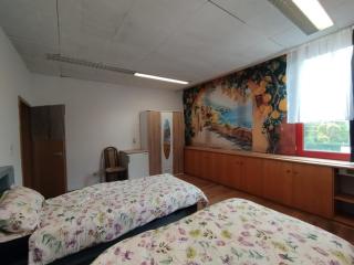 Apart mit 3 Zimmer Küche Dusche Waschmaschine - 8