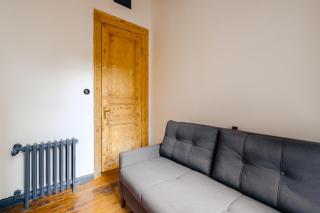 Cozy Flat with Balcony Near Istiklal Avenue - 9