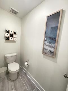 8 Beds 10 min to Beach & Golf! Great for Groups! - 1