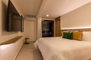 202 Modern Stay in Laureles Area Cozy Balcony AC - 6