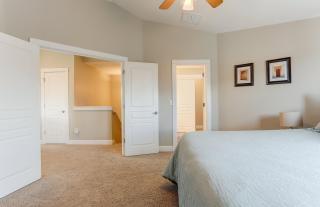 Vantage Point townhouse - 8