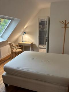 Le premier etage indépendant dans une maison avec grand parc - 8