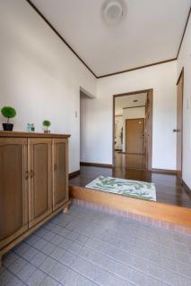 15 people can stay in a house - 1