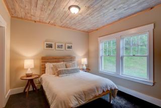 Orchard House - 7
