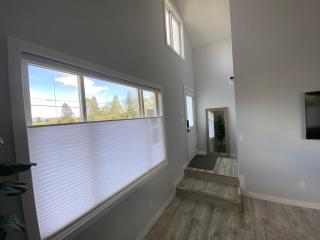 4th Street Work Friendly Home - 5