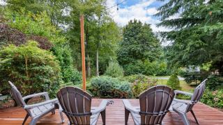 Stylish Forest Getaway on Whidbey Island Near Beaches Wineries Trails Cedarview Retreat by AvantStay - 7