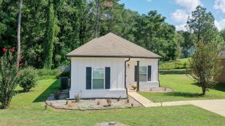 Pet-Friendly Happy Space - 0