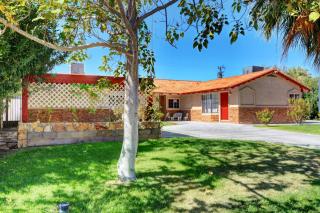 Trendy lux house near strip* Pool *hottub-Kirkland - 4