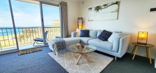 Penthouse Apartment Ocean Views - 9