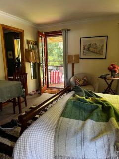 Green Gables B&B Waterfront Apartment or Garden Studio - 3