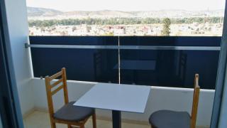 City Center Residency With Panoramic City Views - 2 Min Train Station by ZenStay - 4