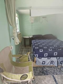 Bed & Shower Stop - 3