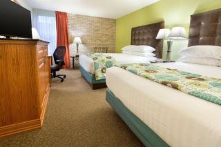 McAllen Plaza Hotel and Suites - 2