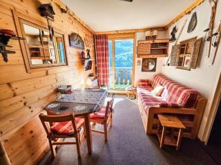 Appartement authentique au cœur des Menuires avec wifi et parking - FR-1-852-1 - 0