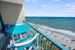 New Direct Oceanfront View Studio, Pools, Updated! - 6
