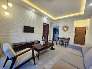 Rustic 1BHK Goan Apartment with Gym, Pool & Amenities - 5 Minutes to Candolim Beach - 3