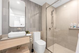 Cosy Woden Apt Near Canberra Hospital,Transport - 7