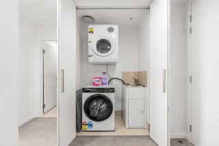 Cosy Woden Apt Near Canberra Hospital,Transport - 8