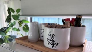 Van 6 Sussex House Holiday Park - 2