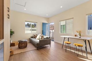 Urban Villa - 0