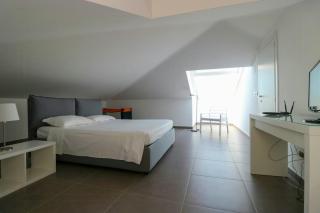 Modern Villa With Views Of Ortigia - 2