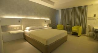 DIVERSION 21 HOTEL - 1