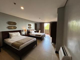 Crosswinds Resort Studio Double Suite - 0