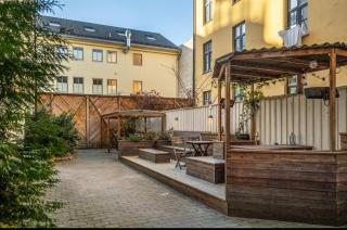 Central -Keyless Access -AC -Fast Wi-Fi - 2