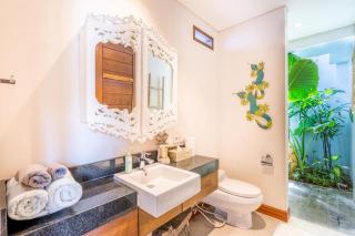 Kejora Beachfront Estate - Villa Murni moments from Sanur beach - 6