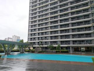 Japan Vibe Shaw MRT Train EDSA 1BR with Veranda Netflix Internet Prime HBO Max Pool View - 0