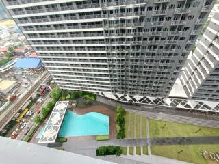 Japan Vibe Shaw MRT Train EDSA 1BR with Veranda Netflix Internet Pool View - 9