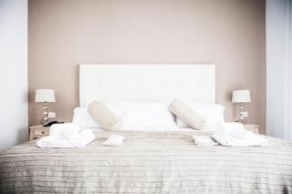 White House Safari Cottage - 1