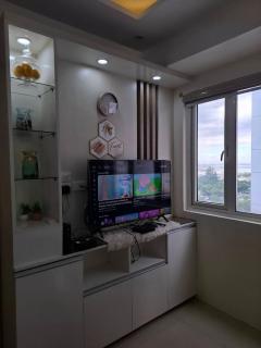 SMDC Good Stays - Shore 1 Tower C2 Unit 878 - 2