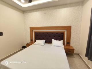 Hotel O AVR STAY INN - 1