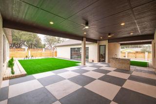 The Chateau Midland - 3