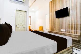 OYO 83814 Hotel Yash Residency - 8